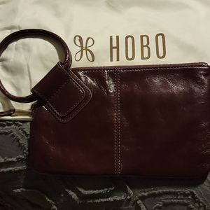 Hobo Sable Wristlet NWOT